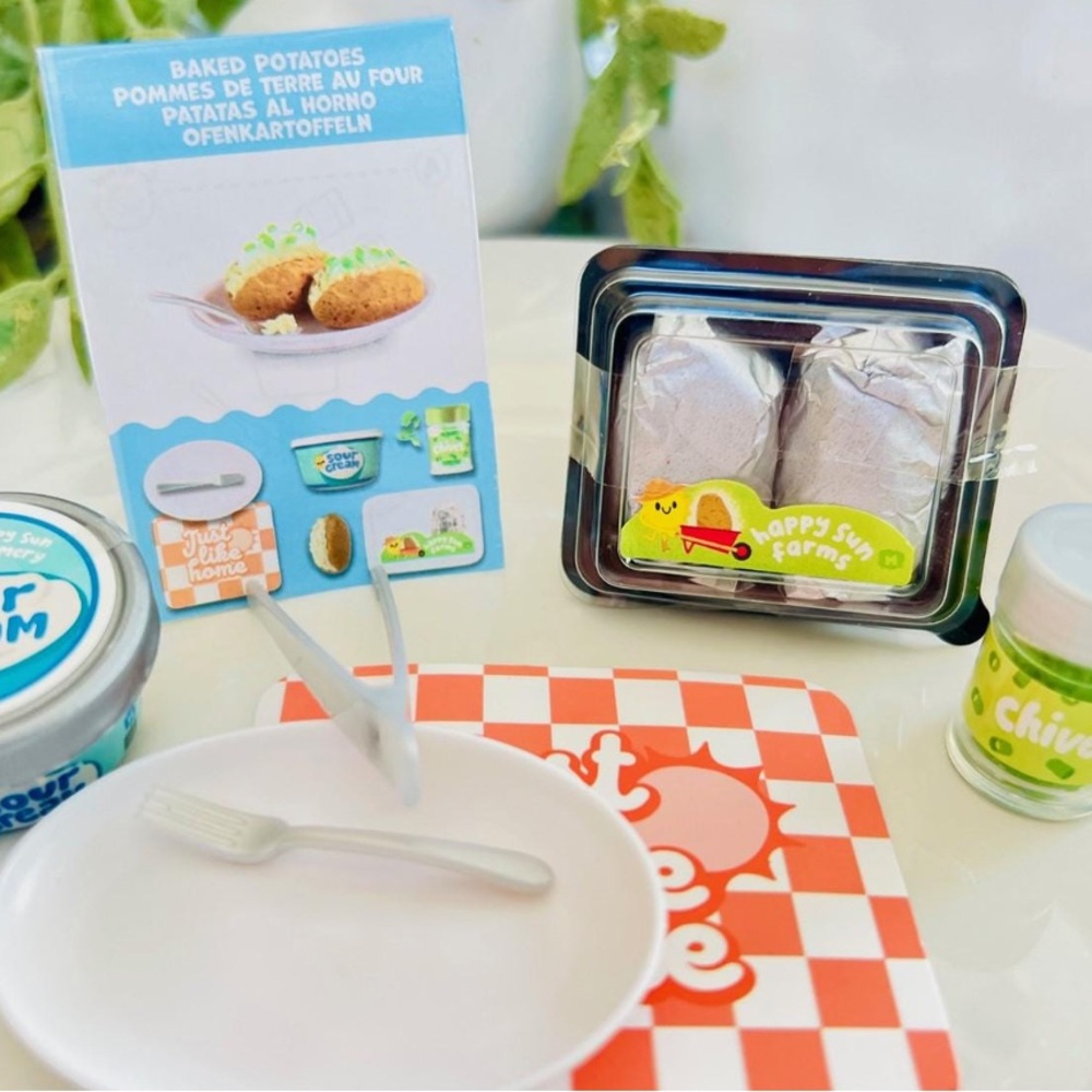 MGA Miniverse Baked Potato Capsule